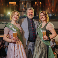 vlnr. Nele Schomaker, Ralf Hansen und Jessica Pchaiek vlnr. Nele Schomaker, Ralf Hansen und Jessica Pchaiek